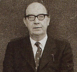 Philip Larkin in 1982: making fun of being alive and of himself - Click to Zoom