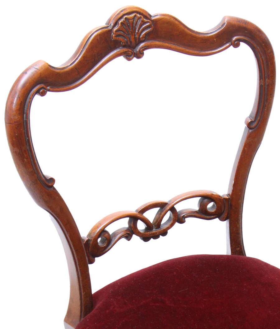 Genuine Antique Victorian Balloon Back Chair - Rosewood and Stuff-Over Seat - with Floral Carved Crest and Middle Rails - כיסא אנגלי ויקטוריאני עם משענת גב מגולפת - Back To List of Antique Furniture
