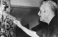 The painter Israel Paldi - הצייר ישראל פלדי בסטודיו בתל-אביב