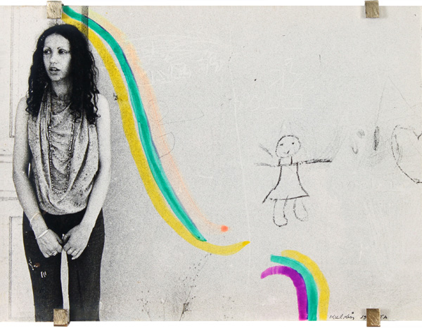 Norman Kulkin - נורמן קולקין - צילום - ציור - A Woman in front of a Graffiti Wall - Painted Photograph - Click to Zoom