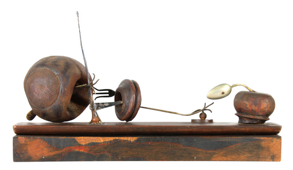 Assemblage by Michael Druks - Wooden Objects with Forks - מיכאל דרוקס - פסל אסמבלאז' - אימומים מזלגות וכפית - Click to Zoom