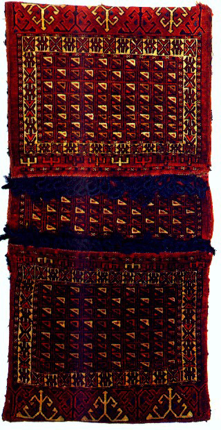 Khorjin with unusual interlocking triangles decoration attributed to the Yomut 2nd half 19th century - Back to list of Oriental Rugs and Carpets