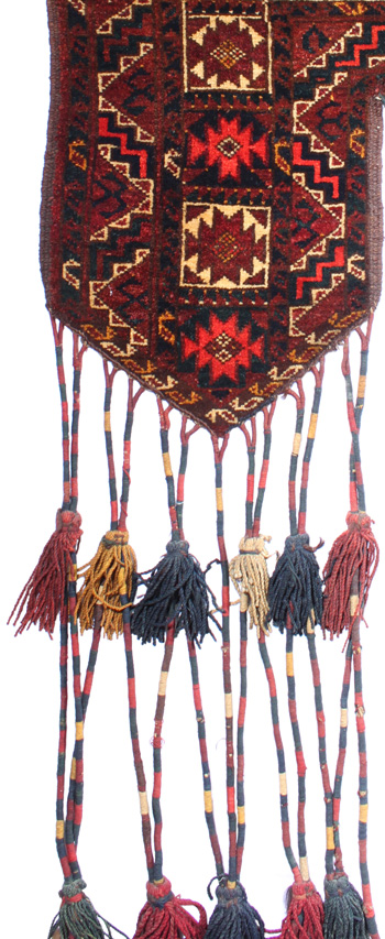 The flap of the Antique Ersary Kapunuk with colorful long tassels - The left foot of the Ersari Jallar Paidar - Click to Zoom